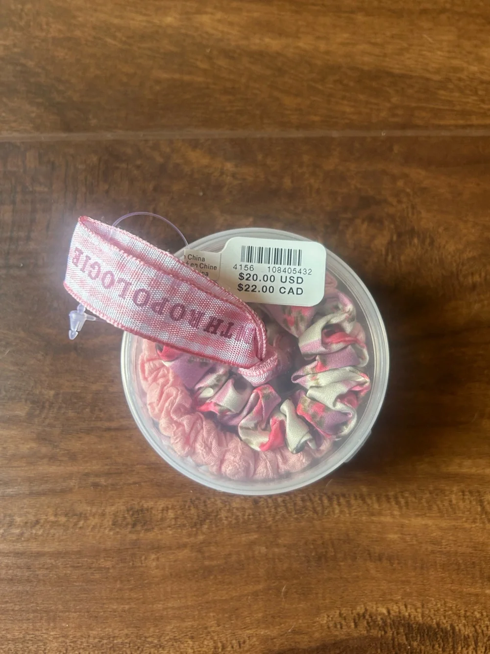 Everyday Scrunchies, Set of 3 - Pink Color - Anthropologie